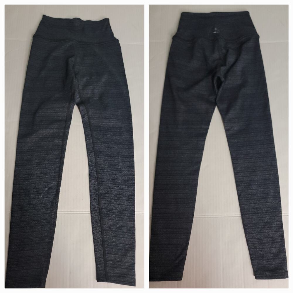BEYOND YOGA Legging Womens Sz Small High Rise Striped Gray